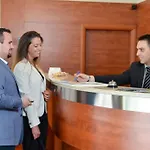 Neboder Hotel 3*
