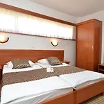Neboder Hotel Rijeka