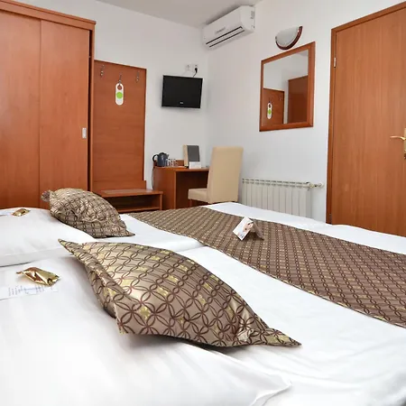 Neboder Rijeka