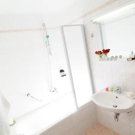 Neboder Hotel Rijeka