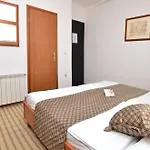 Neboder Hotel 3*