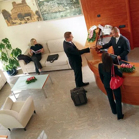 Neboder Отель Риека