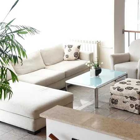 Отель Neboder Риека