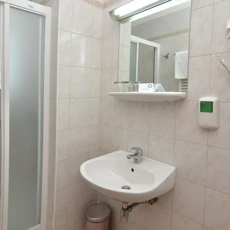 نيبودر 3*