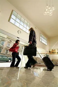 Neboder Hotel 3*