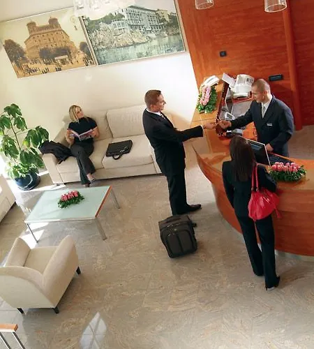 Neboder Hotel Fiume
