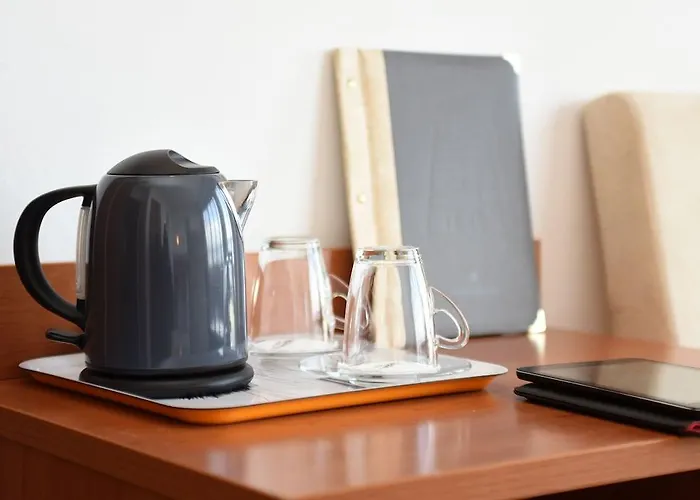 Отель Neboder 3*